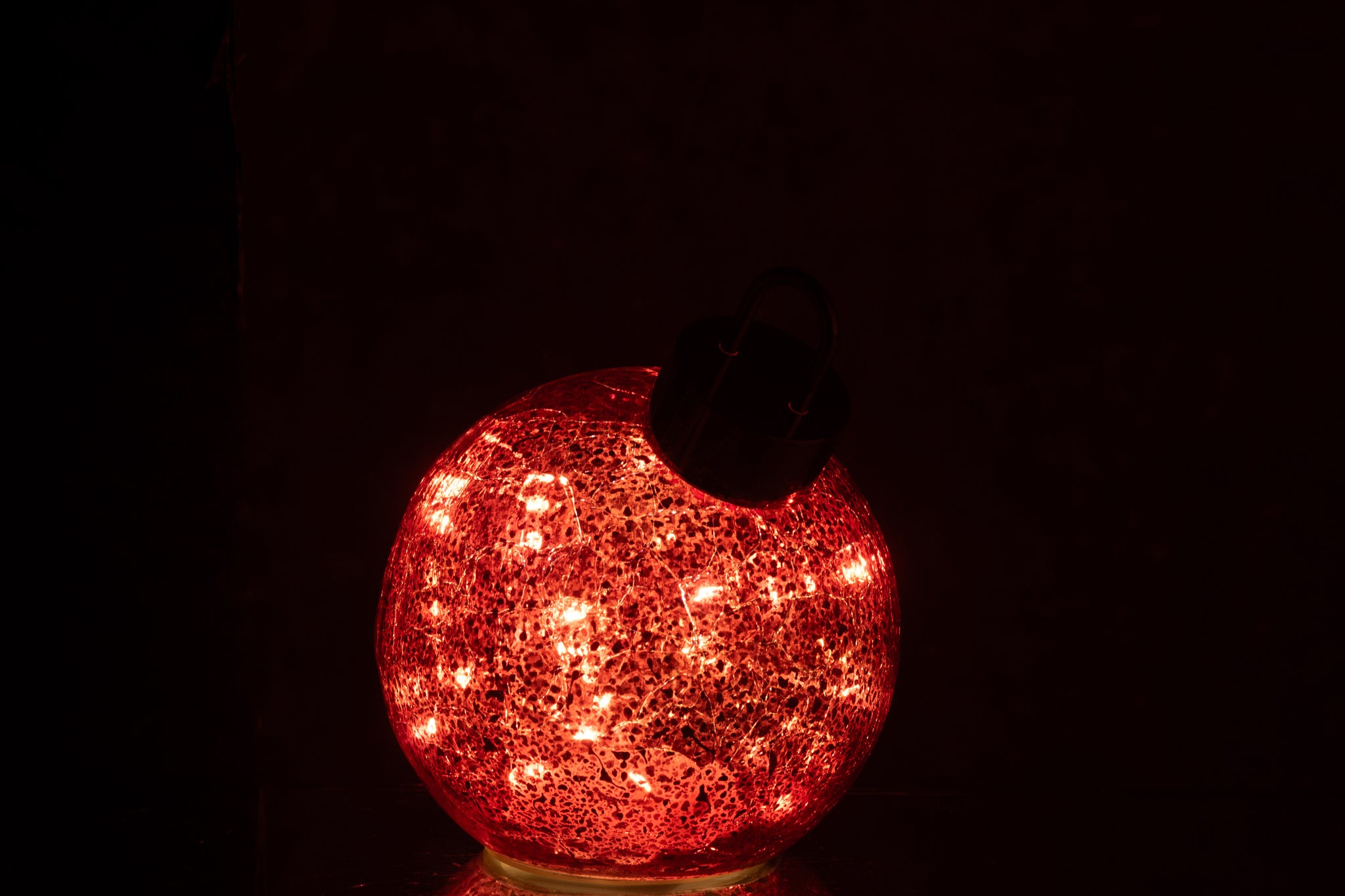 Kerstbal met LED-verlichting van glas, kerst rood klein.