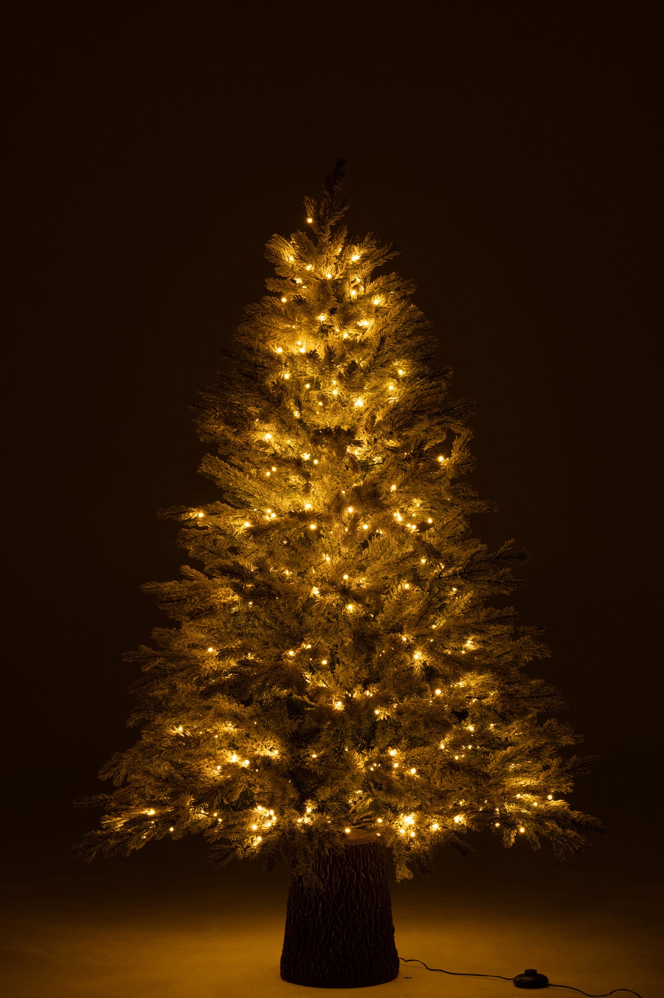 Kerstboom 600 Led Houten Voet Besneeuwd Kunstmatig Donkergroen