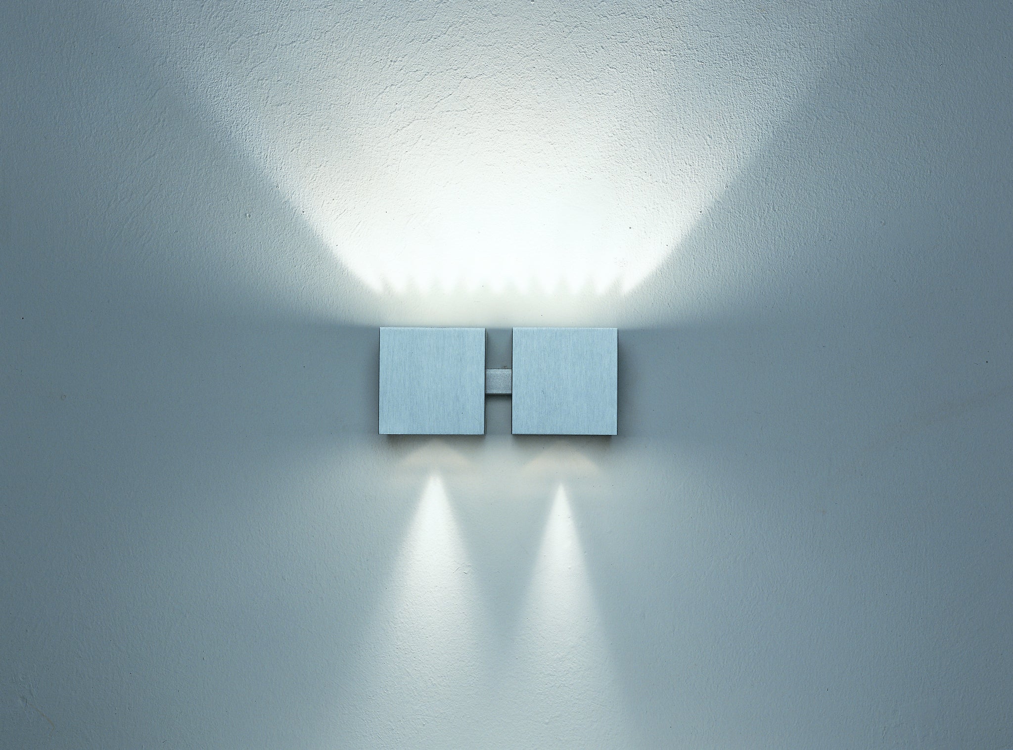 Dau 80 wandlamp 2 x G9 geborsteld aluminium