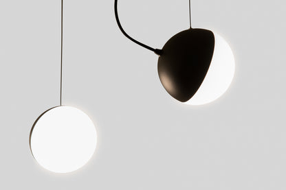 Halve hanglamp Ø 16 cm E27, zwart met structuur