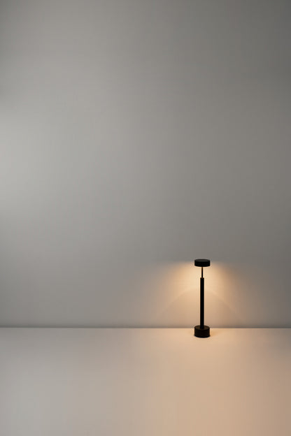 Peak tafellamp LED PCB getextureerd zwart