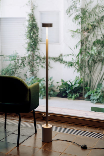 Peak vloerlamp H.130 cm led-pcb getextureerd mink