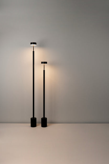 Peak vloerlamp H.170 cm LED PCB zwart met structuur