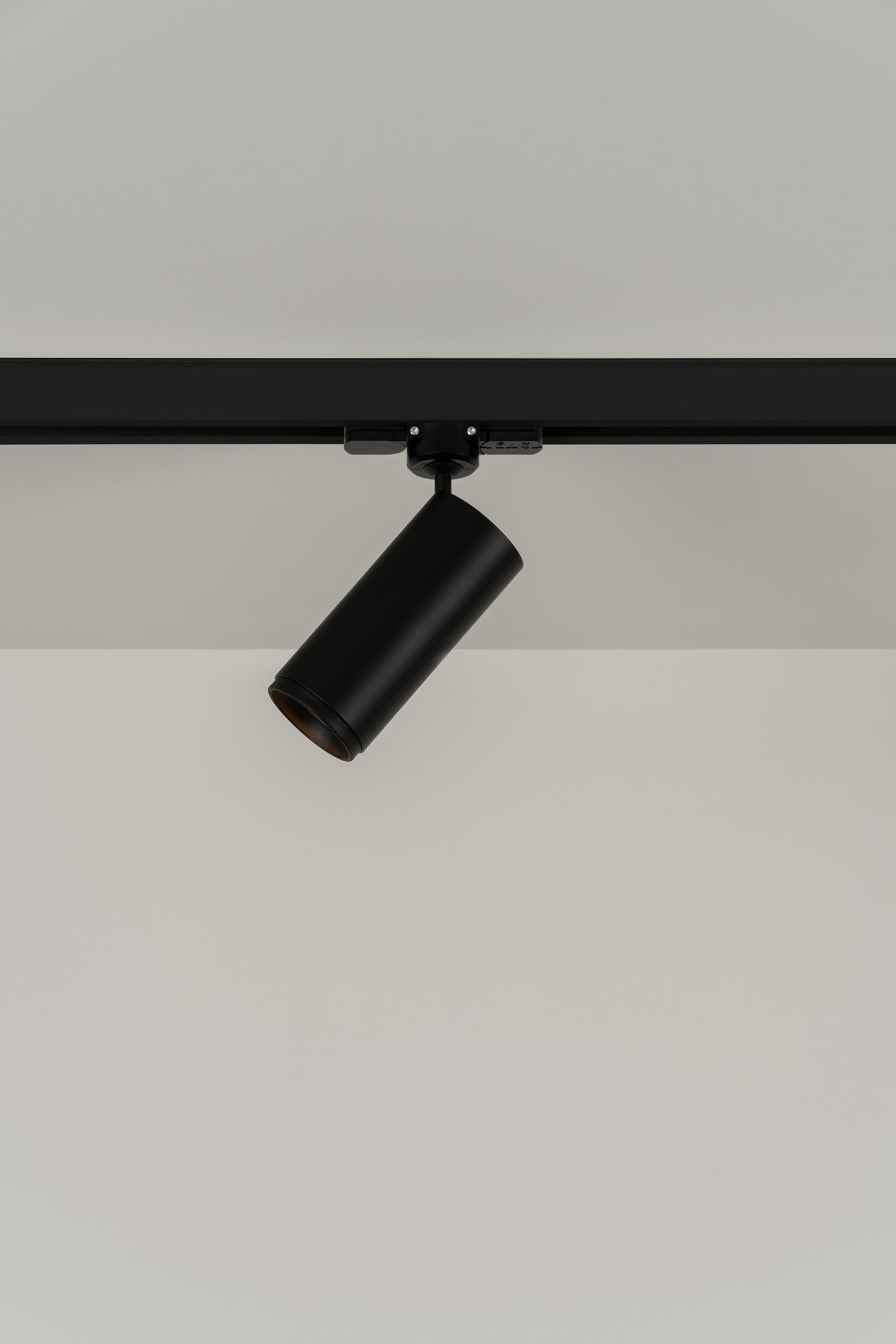 Haul 55 Railspot 1P GU10 gestructureerd zwart