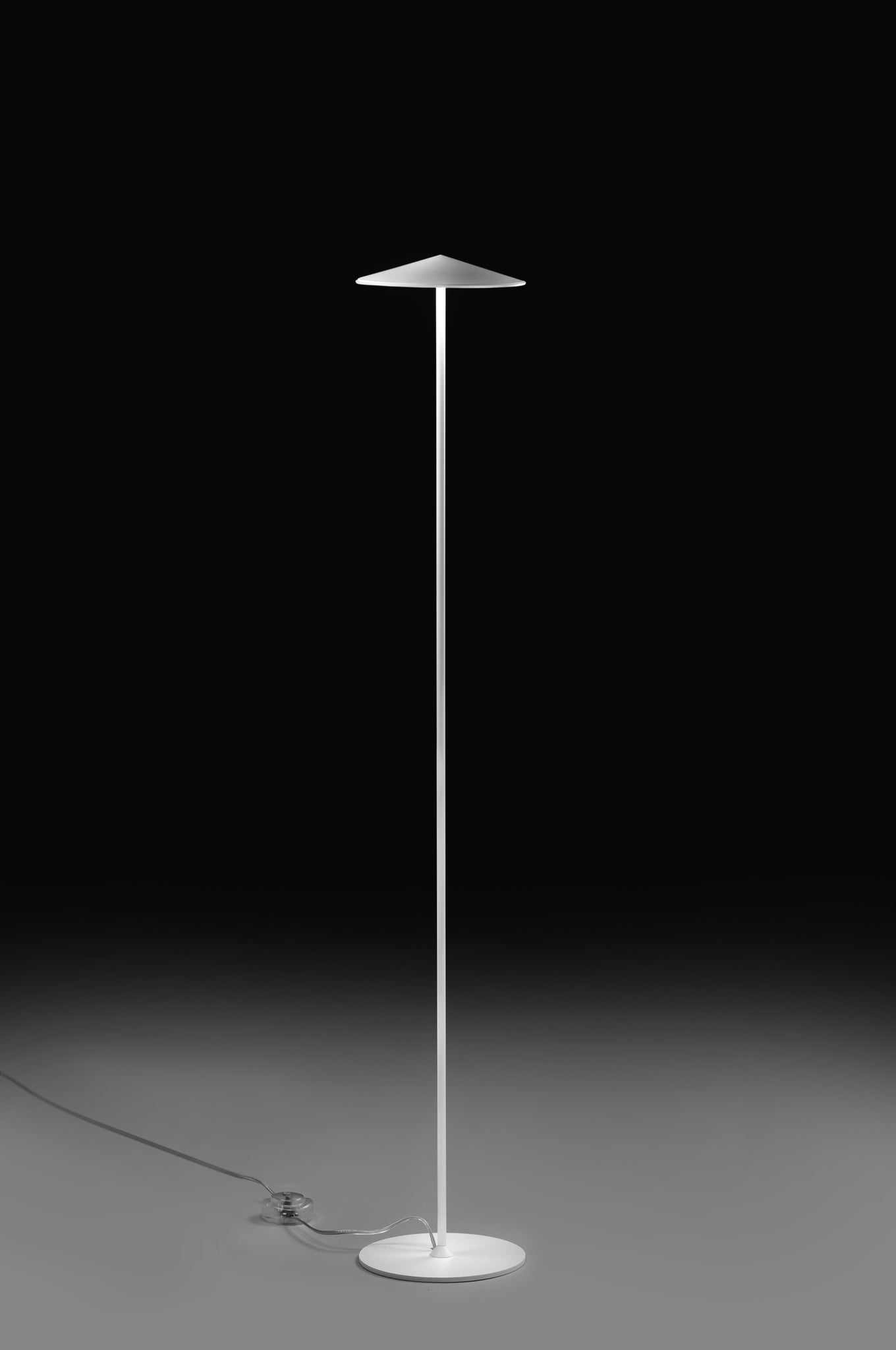 Pla vloerlamp 120 wit met structuur