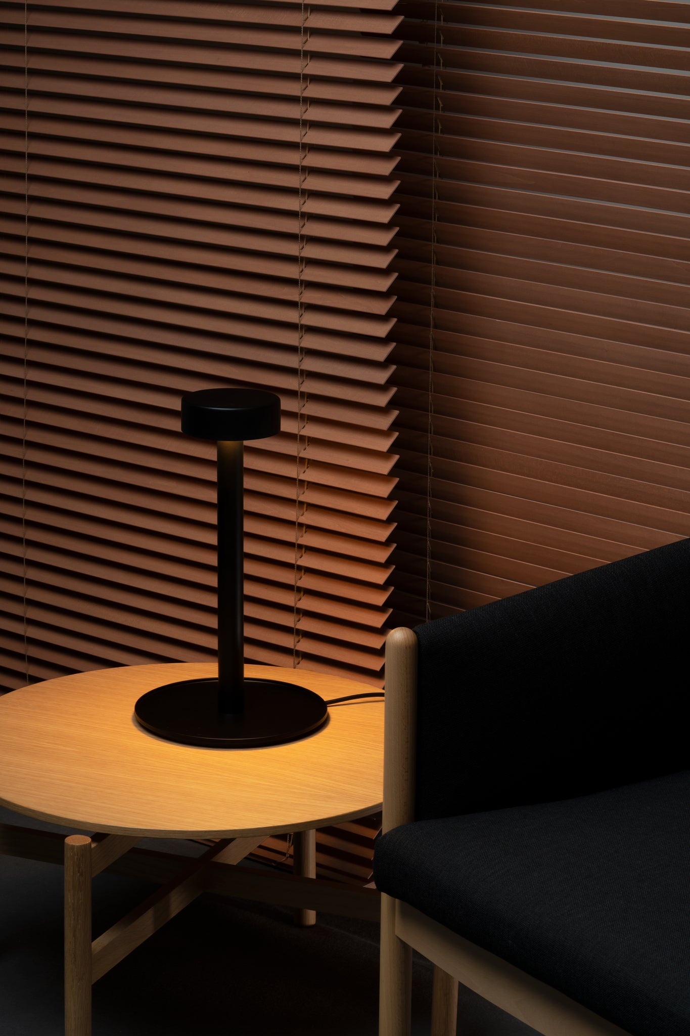 Peak Lane tafellamp LED-printplaat gestructureerd zwart