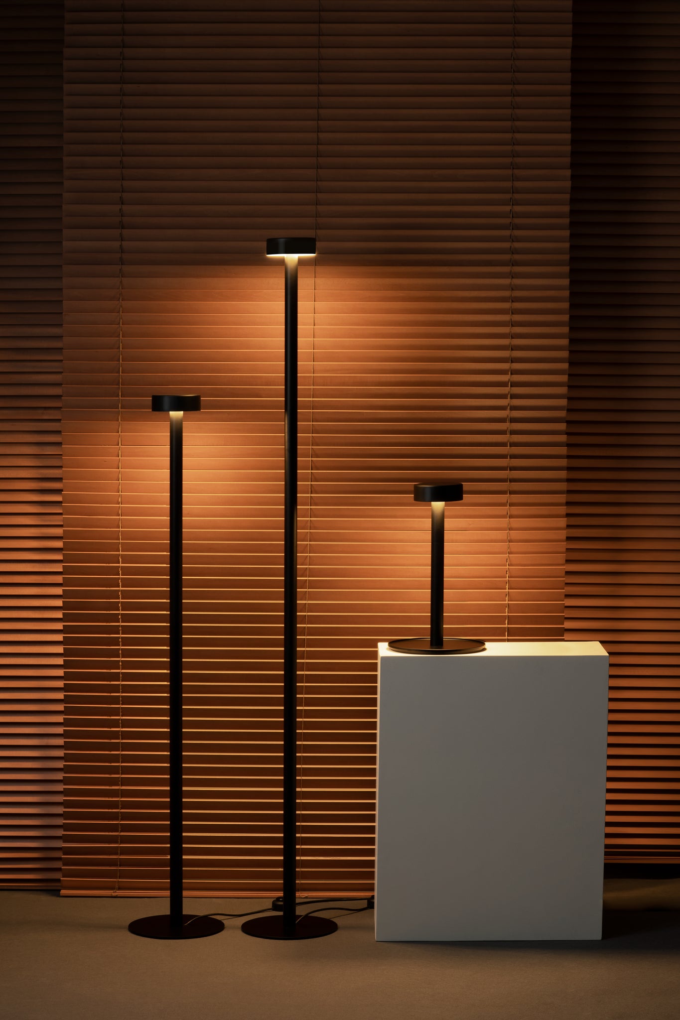 Peak Lane Vloerlamp H.130 cm LED PCB Gestructureerd zwart