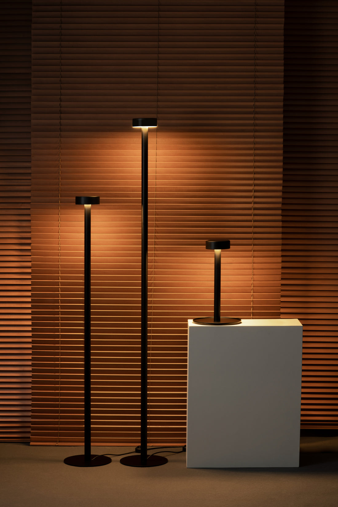 Peak Lane Vloerlamp H.170 cm LED PCB Gestructureerd zwart