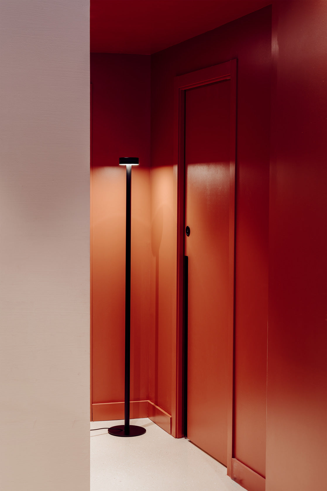 Peak Lane Vloerlamp H.170 cm LED PCB Gestructureerd zwart
