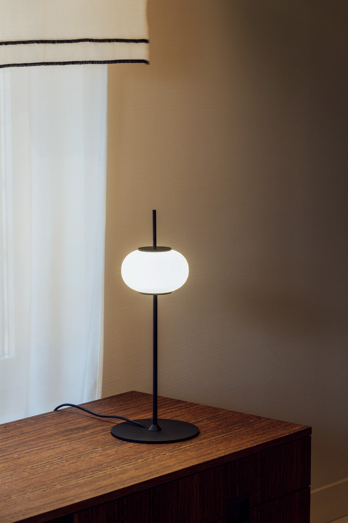 Astros tafellamp 2 x G9 gestructureerd zwart