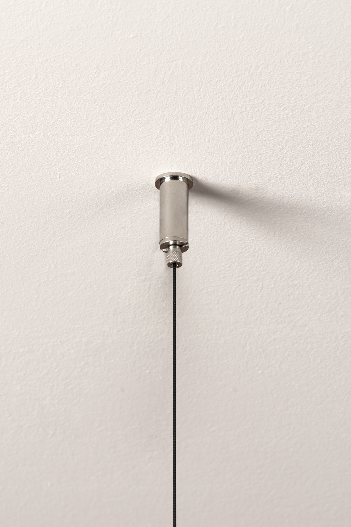 Astros hang- en vloerlamp, gestructureerd zwart