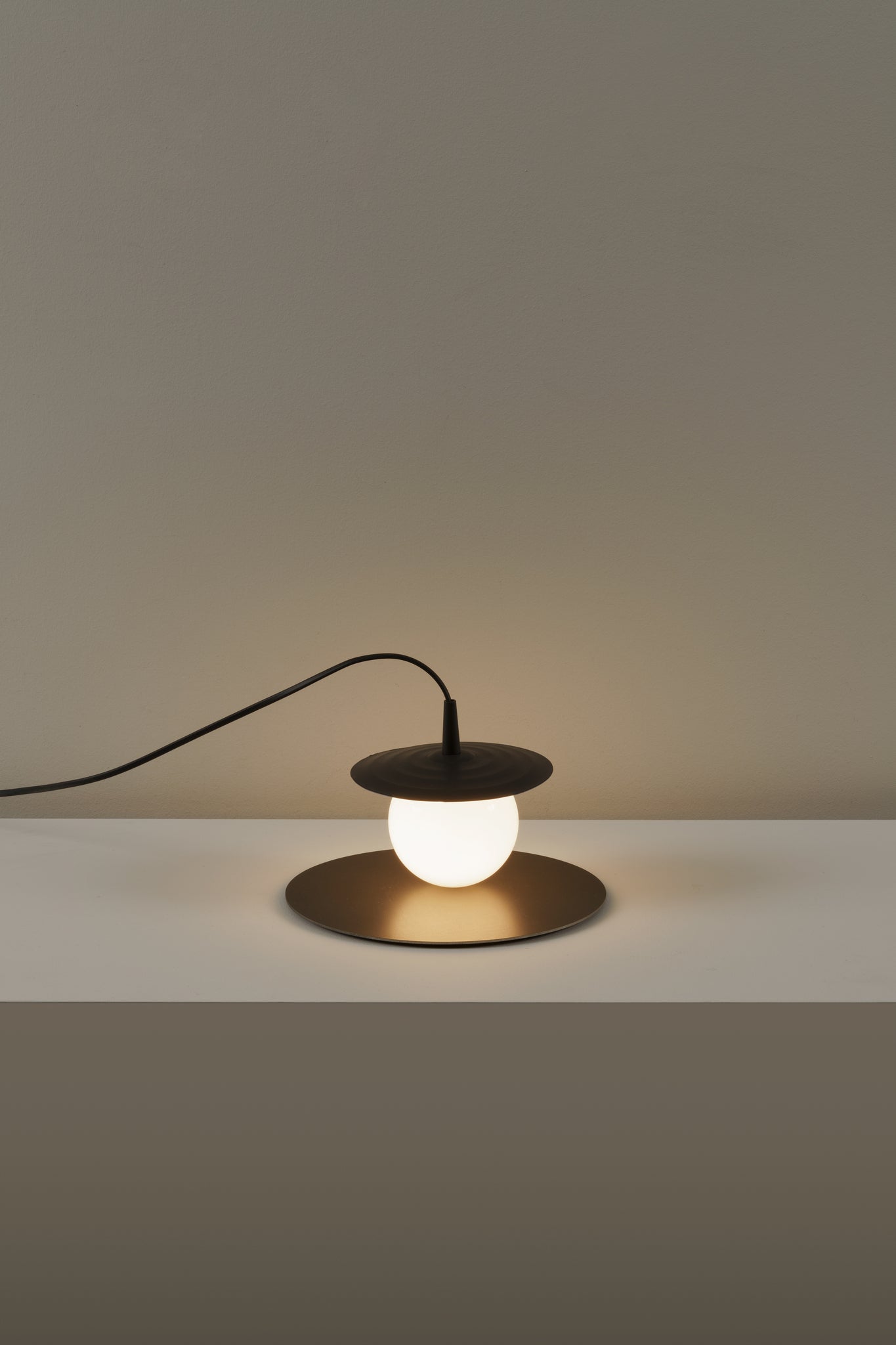 Symphony tafellamp G9 gestructureerd antracietgrijs