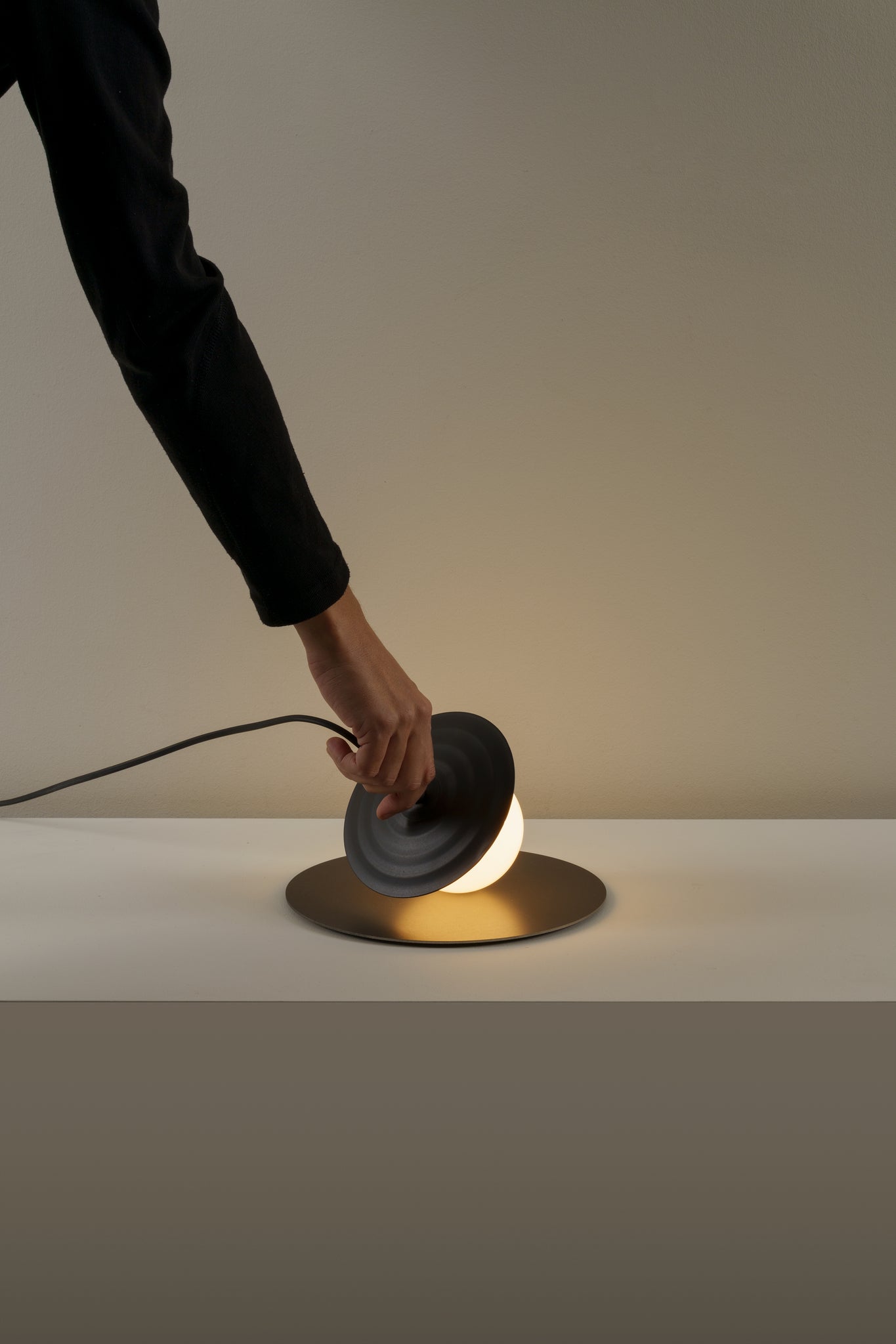 Symphony tafellamp G9 gestructureerd antracietgrijs