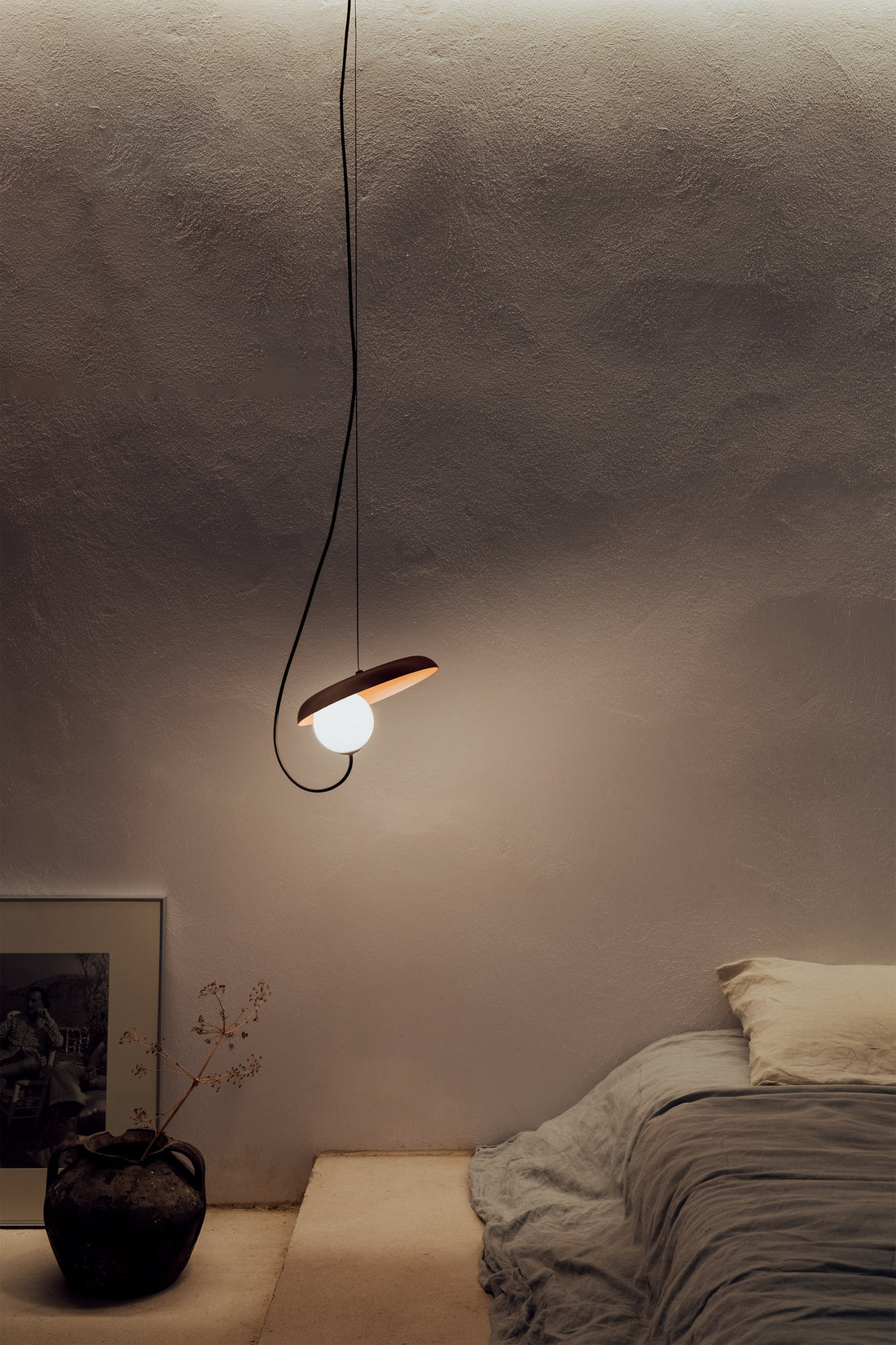 Draadhanglamp 24 cm. G9, koper met structuur