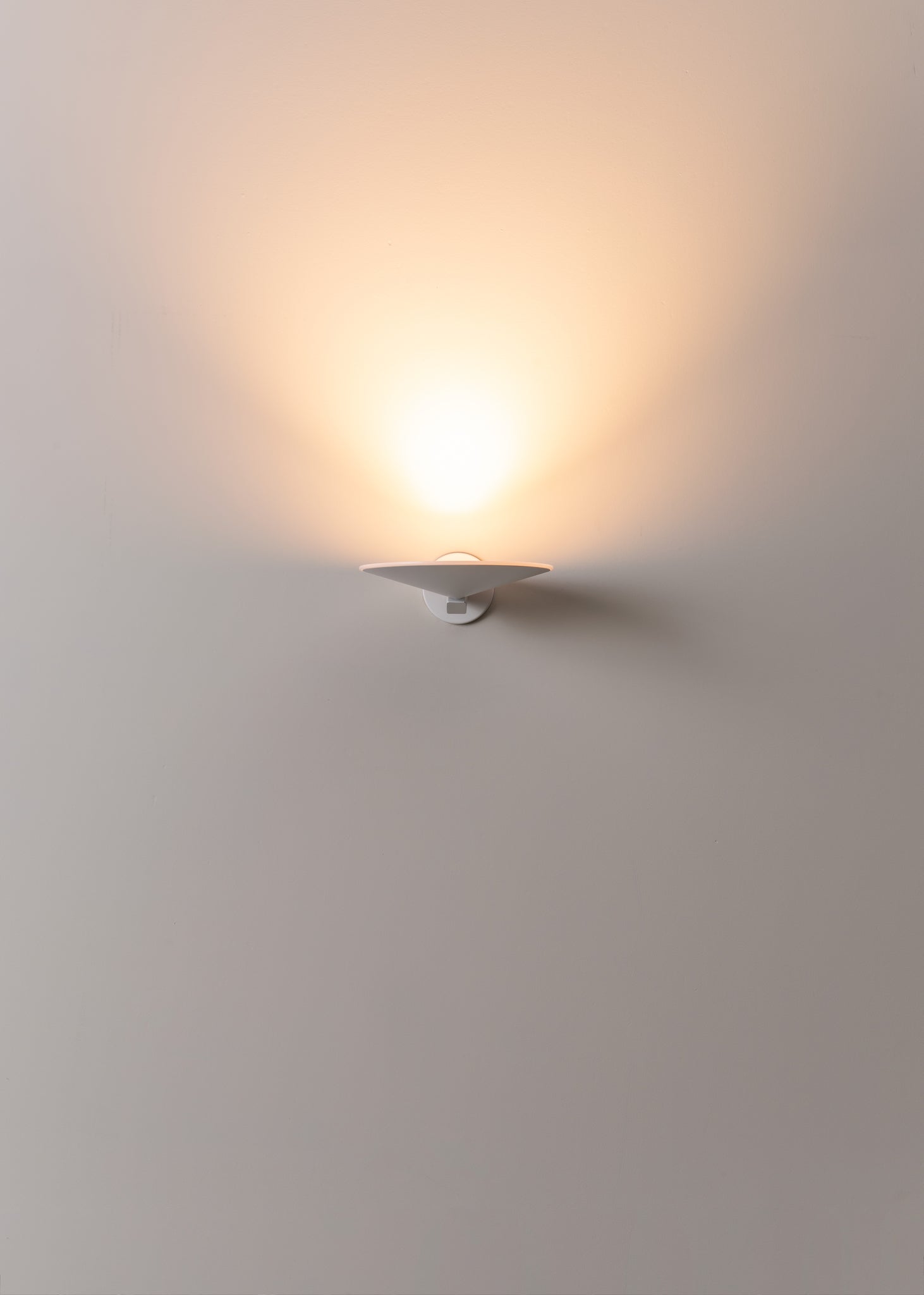 Pla wandlamp LED gestructureerd wit