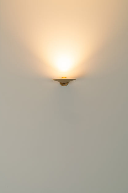 Pla wandlamp LED metallic goud