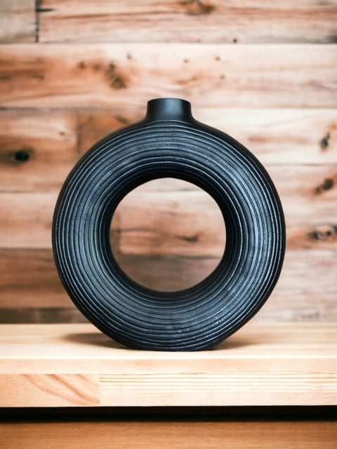 Holley Vaas Belvivere