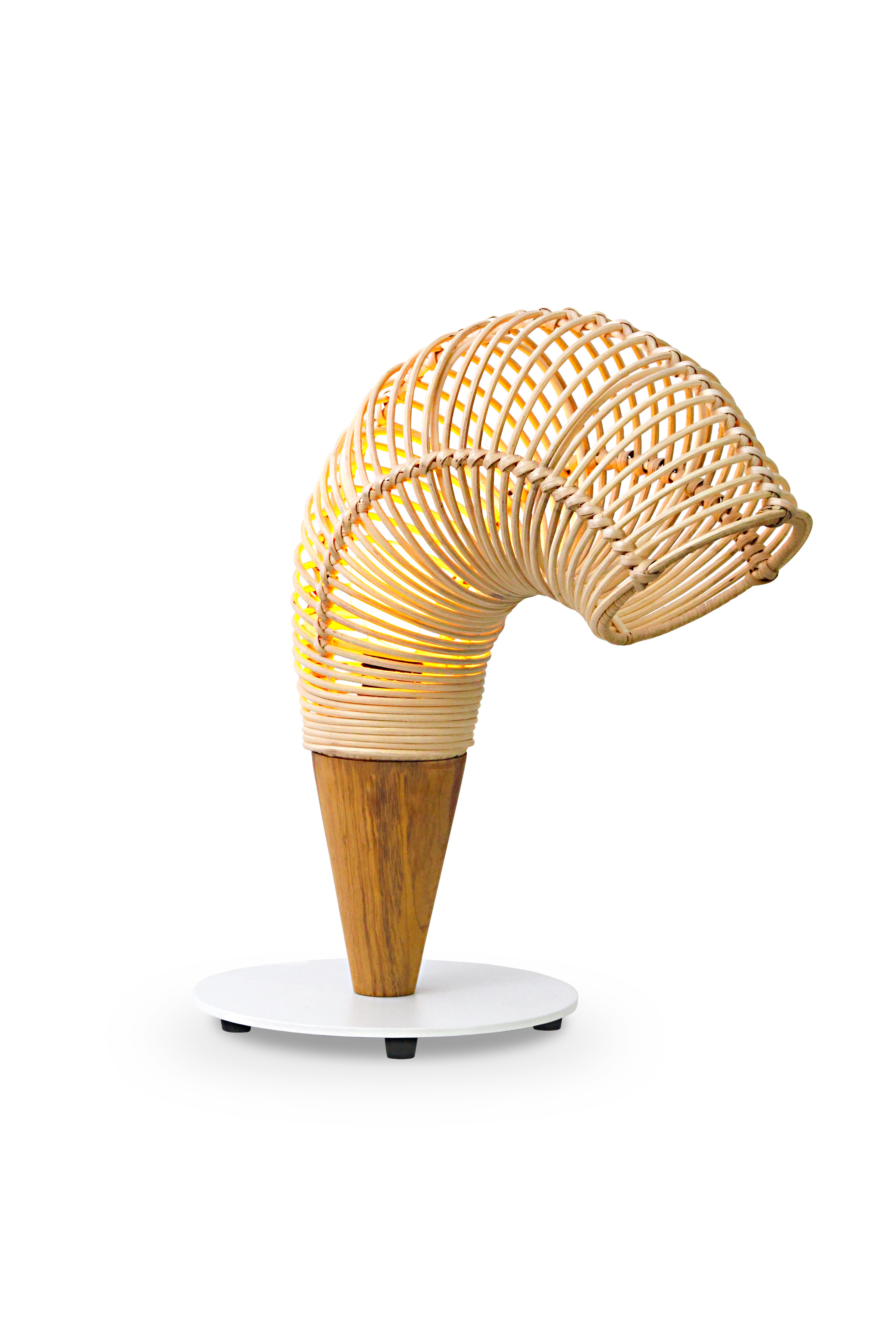 Belvivere Cirella Lamp – Handgemaakt Design uit Cirebon, Indonesië