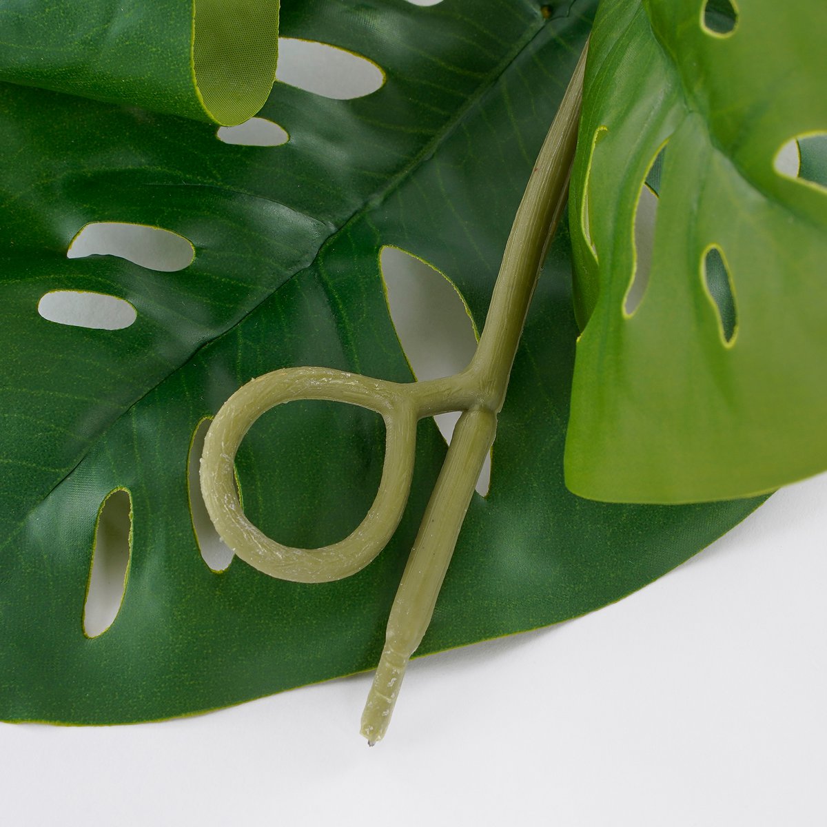 Monstera Kunstplant Slinger - L115 x B34 x H10 cm - Groen