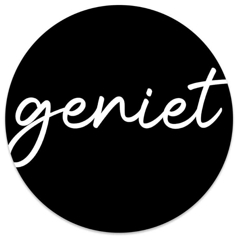 Label2X Muurcirkel Muurcirkel geniet zwart