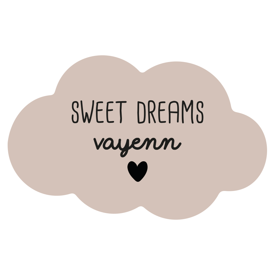 Label2X Wandfiguurtje Muurwolkje sweet dreams met naam beige